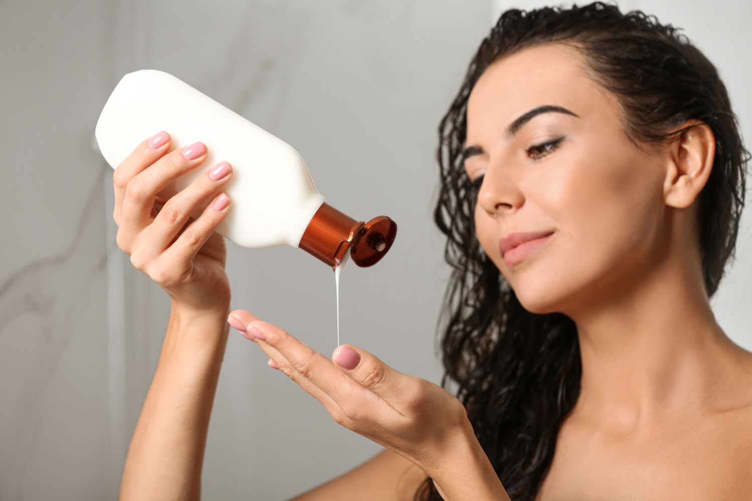 Melhor shampoo para crescer cabelo: os 10 melhores em 2024
