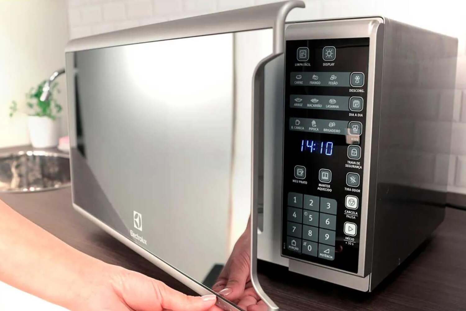 Melhor micro-ondas Electrolux: os 10 melhores em 2025