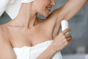 Melhor desodorante clareador: os 10 melhores em 2025